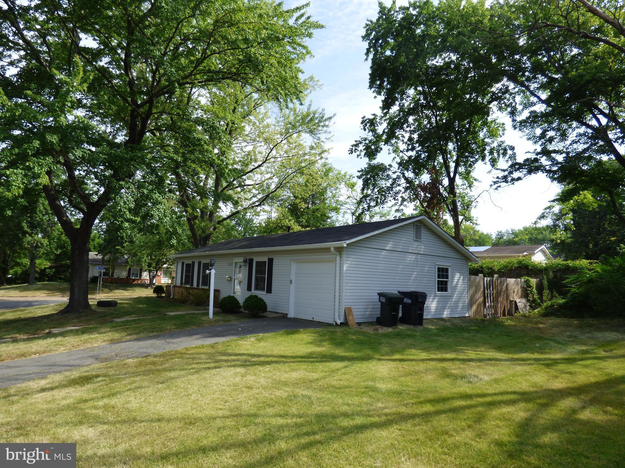 102 West Poplar Road Sterling, VA 20164 - Photo 18 of 20 Exterior (General)