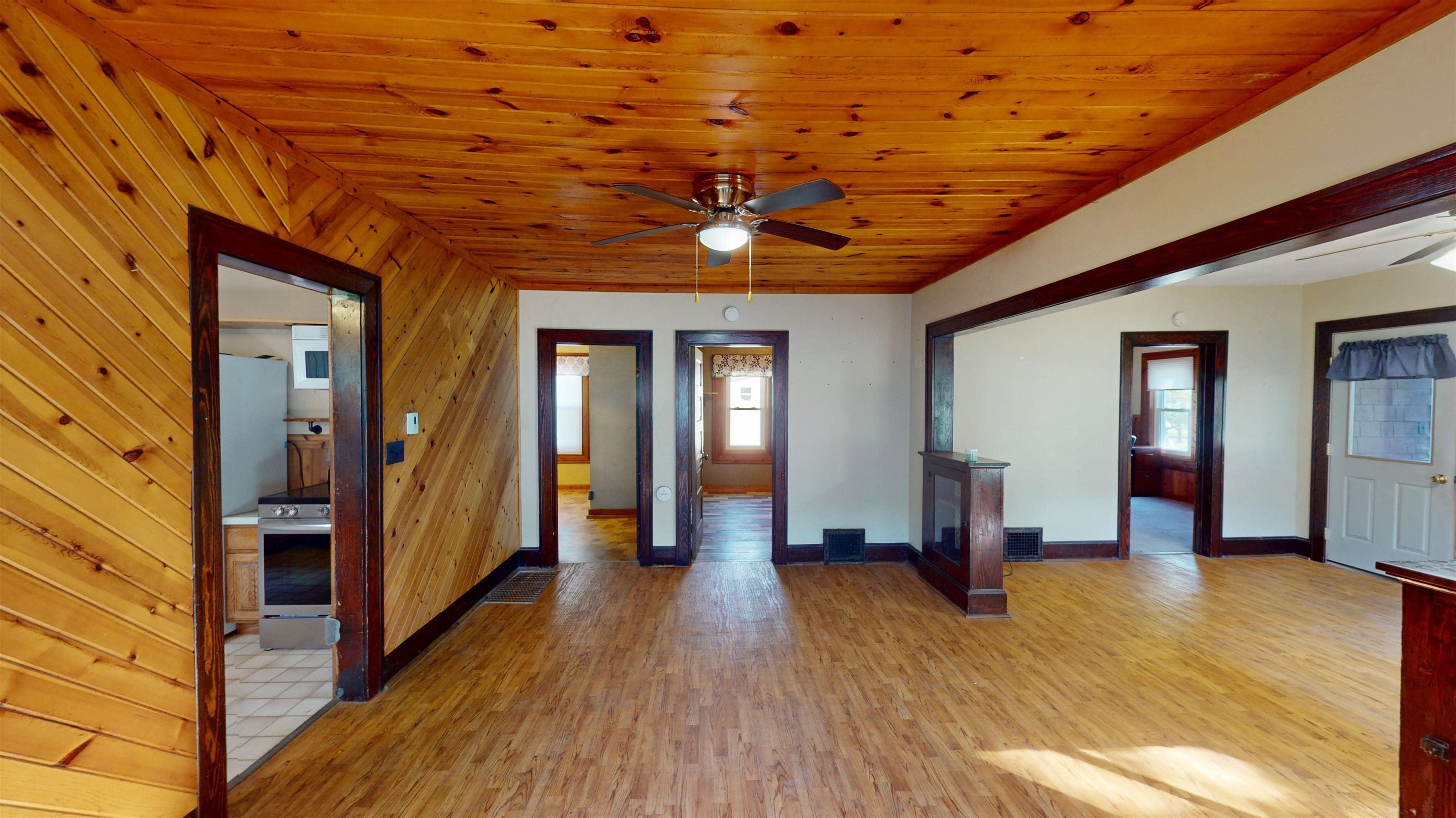 151 South Madison Street Unity, WI 54488 - Photo 18 of 38