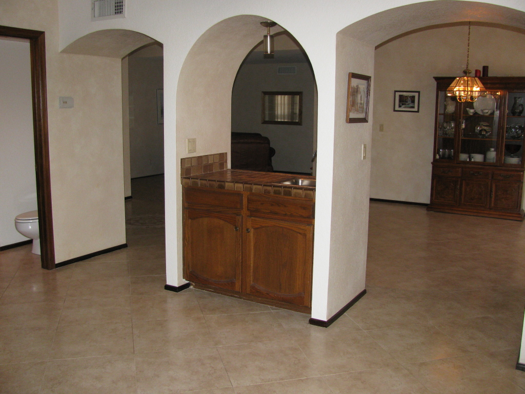 1958 East Ranch Road Tempe, AZ 85284 - Photo 9 of 17 Entertainers Wet Bar