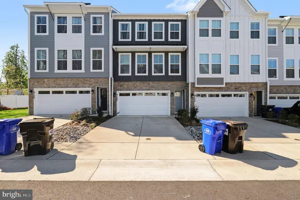 $2,995 | 4102 Bolton Court, Fredericksburg, VA 22408