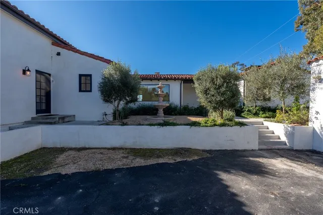a view of house and outdoor space