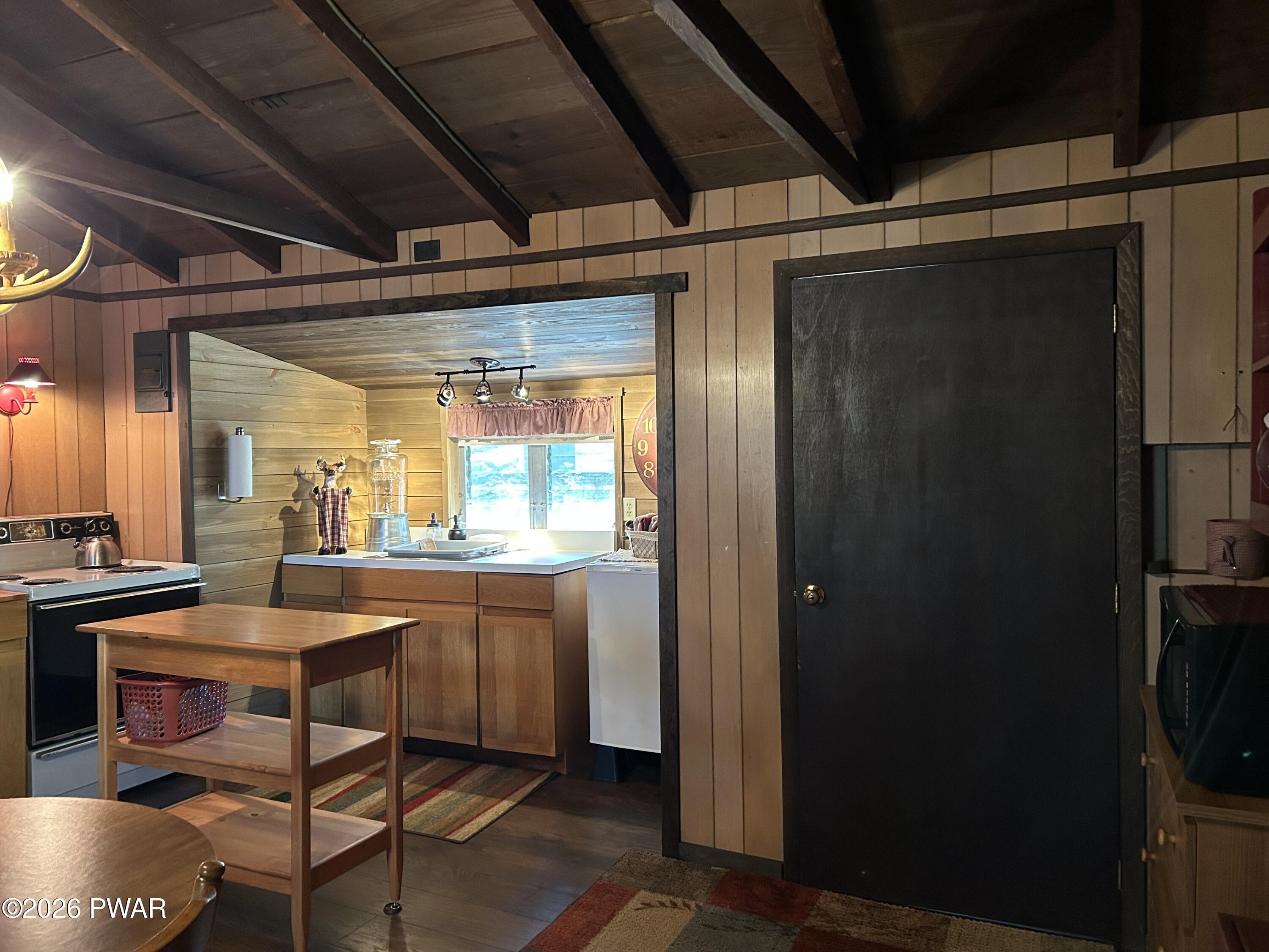 123 Mosier Road Dingmans Ferry, PA 18328 - Photo 22 of 64