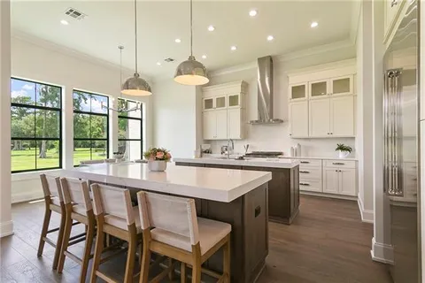 $1,369,000 | 15 Oak Hills Lane, New Orleans, LA 70131