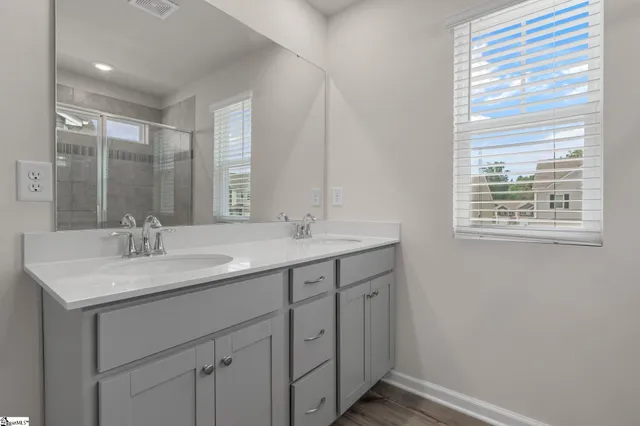 $250,000 | 432 Bee Cv Way, Pendleton, SC 29670