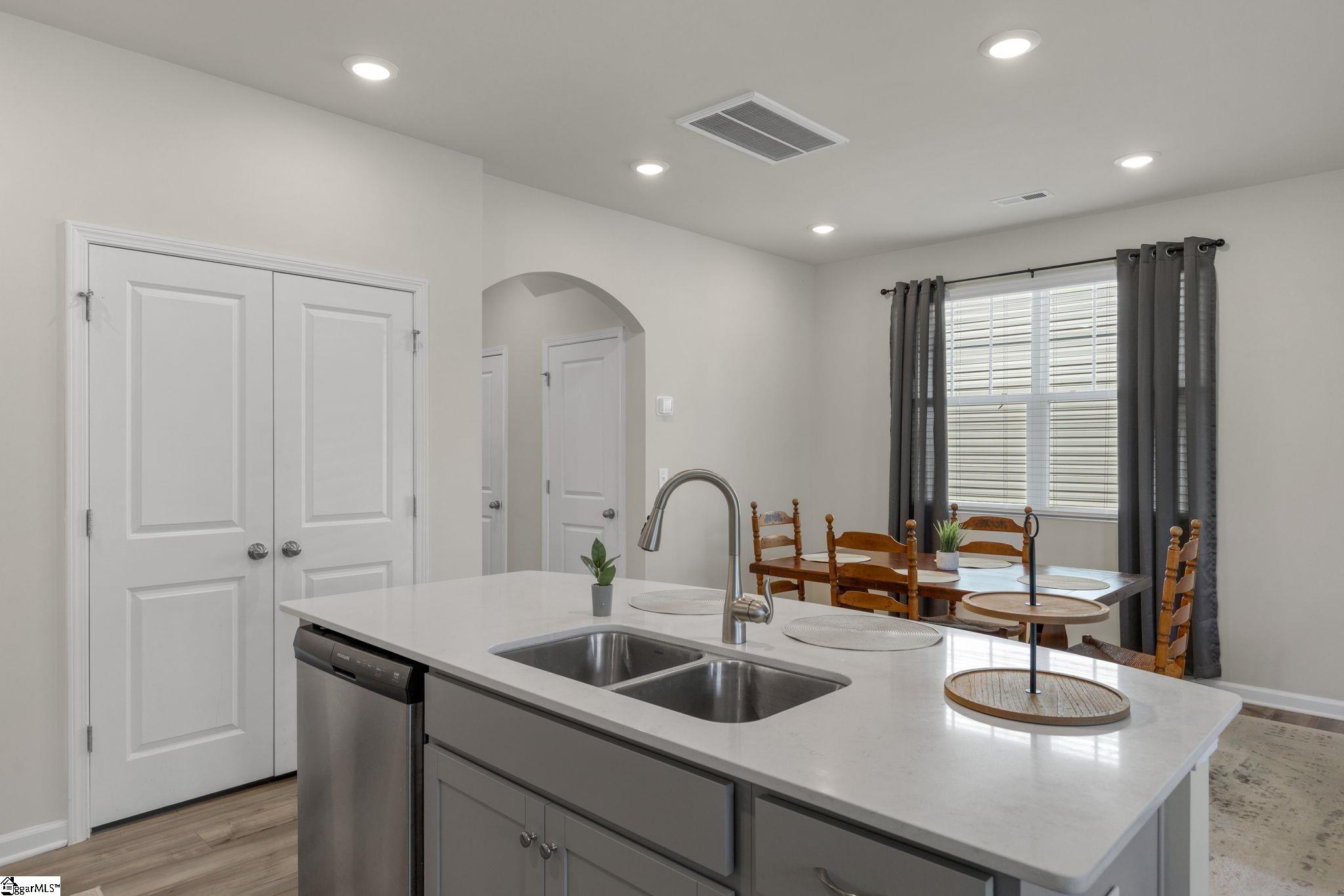 432 Bee Cv Way Pendleton, SC 29670 - Photo 10 of 38