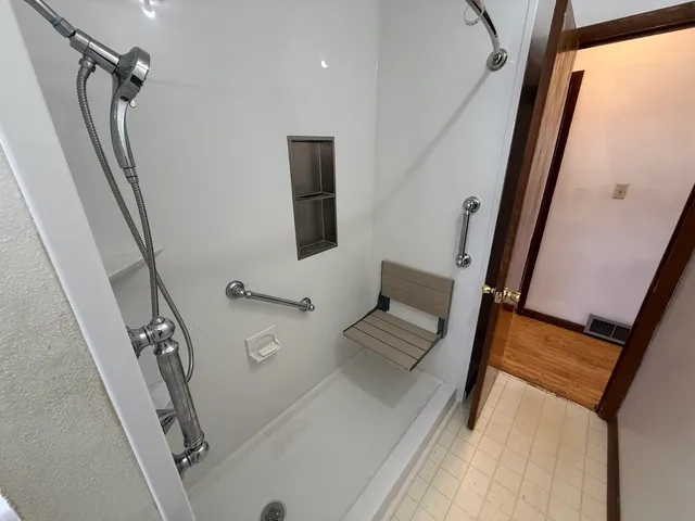 $184,900 | 1519 Adams Avenue, Oshkosh, WI 54902