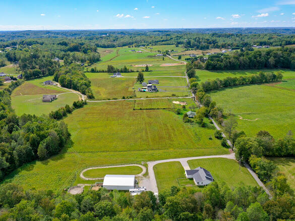9999 Nora Belle Road London, KY 40741 - Photo 2 of 34 IMG_8537