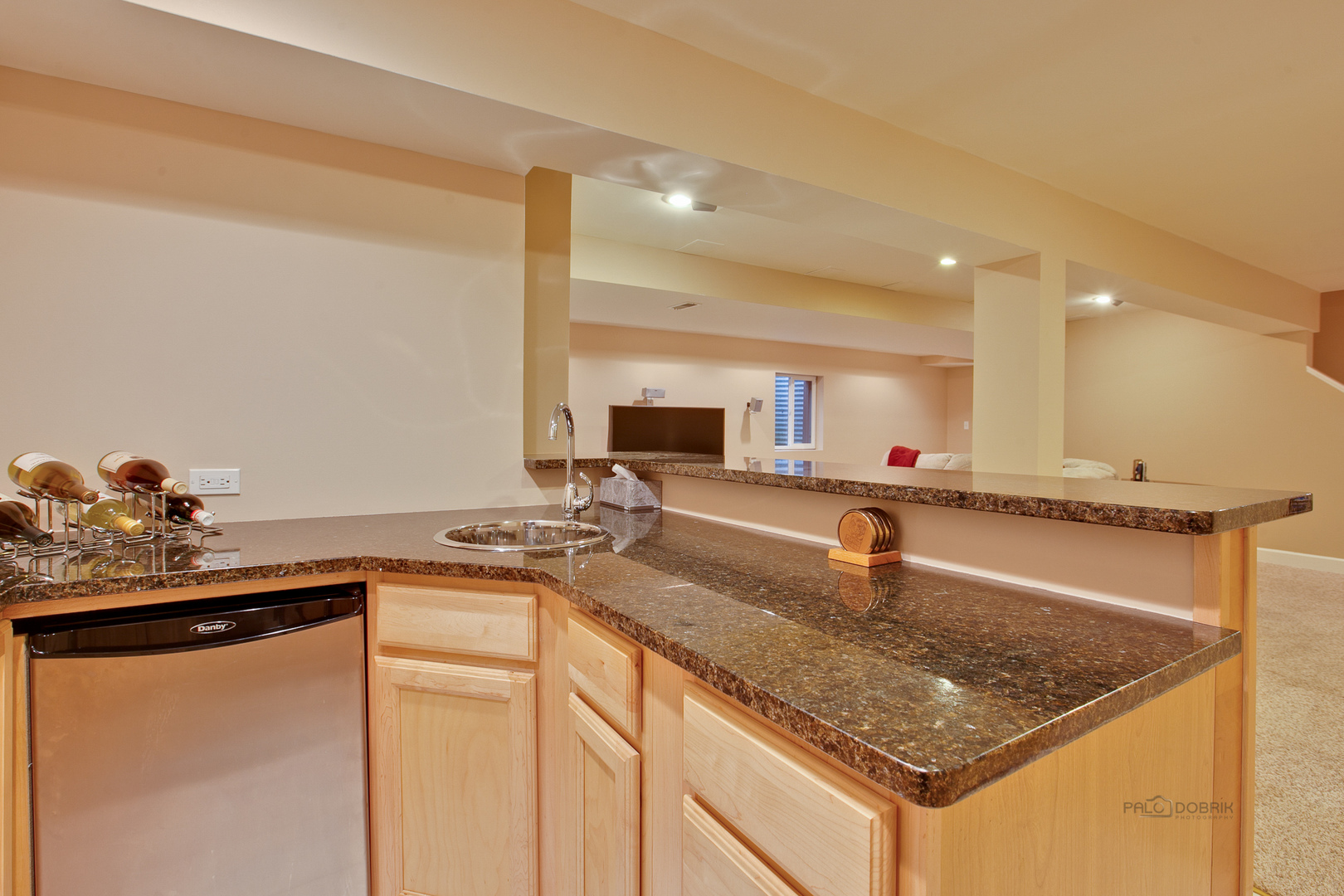 211 Washington Road Lake Forest, IL 60045 - Photo 22 of 26 a kitchen with stainless steel appliances granite countertop a sink a stove and a refrigerator