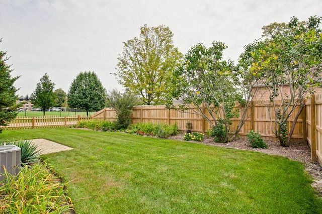 211 Washington Road Lake Forest, IL 60045 - Photo 26 of 26 a view of a backyard with large trees
