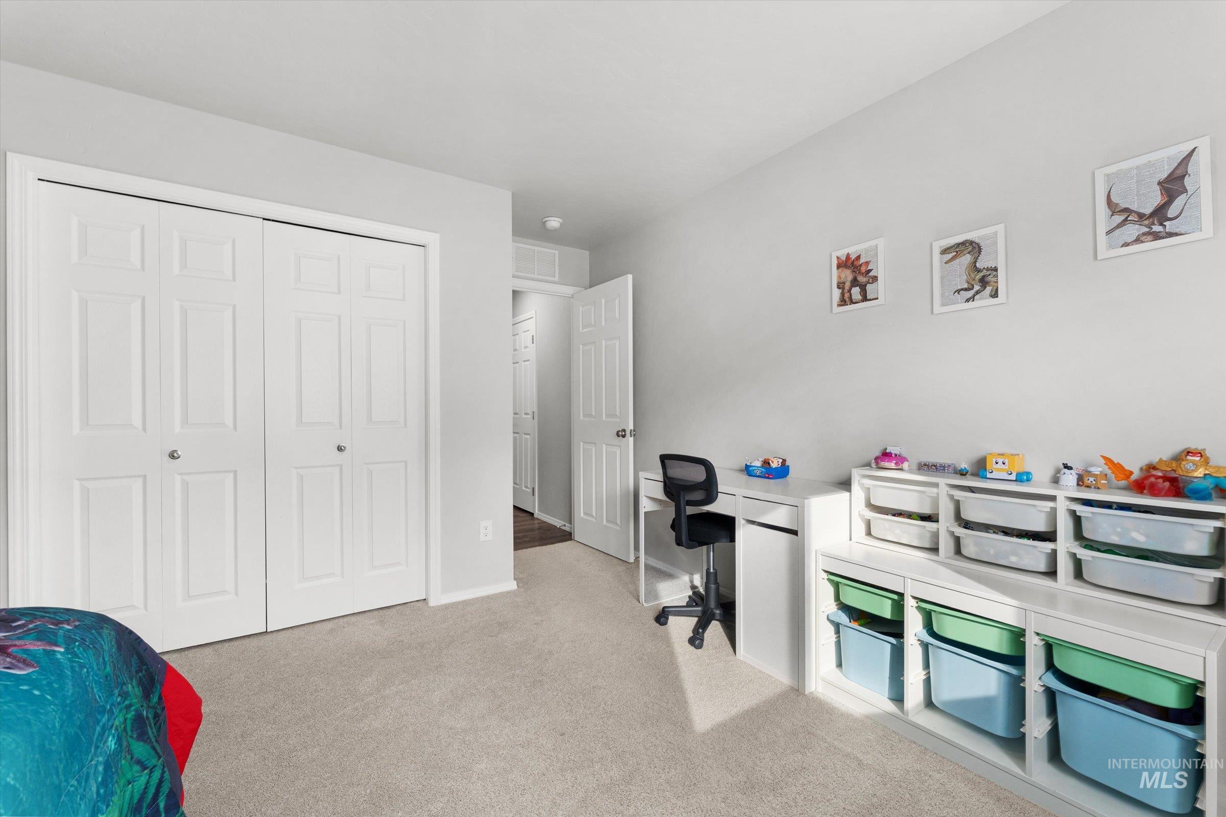 12798 Devonshire Street Caldwell, ID 83607 - Photo 32 of 42 Office space featuring light colored carpet and baseboards