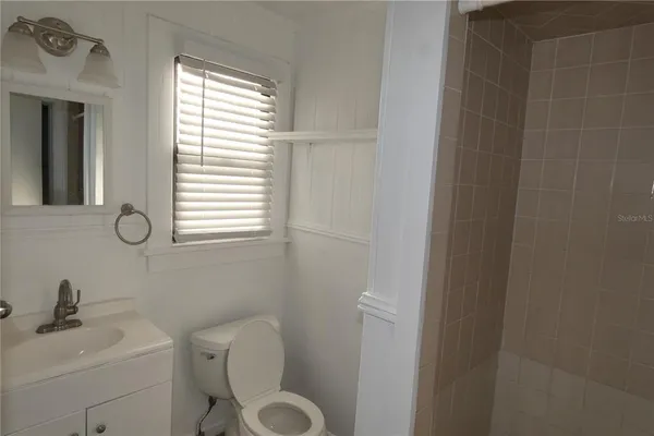 $1,250 | 6905 3rd Street North, St. Petersburg, FL 33702