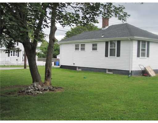 5 Rego Road Middletown, RI 02842 - Photo 12 of 12 Exterior Front.