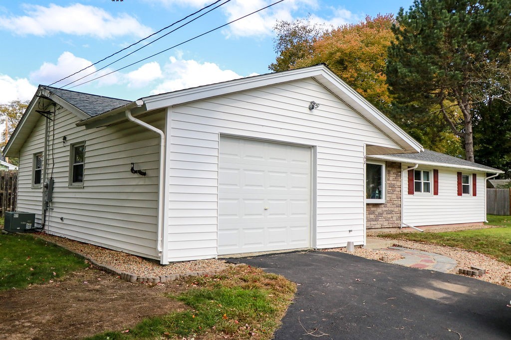 68 Loud Road Holbrook, MA 02343 - Photo 2 of 21 Gallery Image 2
