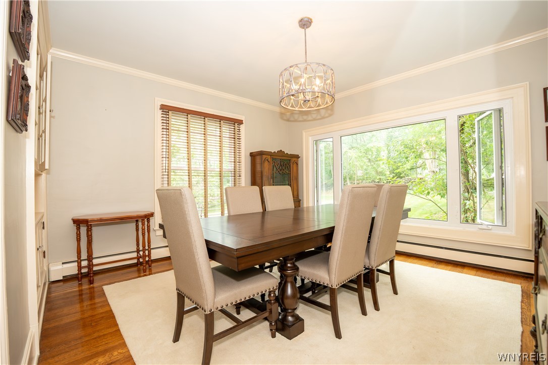 10775 Main Street Clarence, NY 14031 - Photo 23 of 50 Dining room