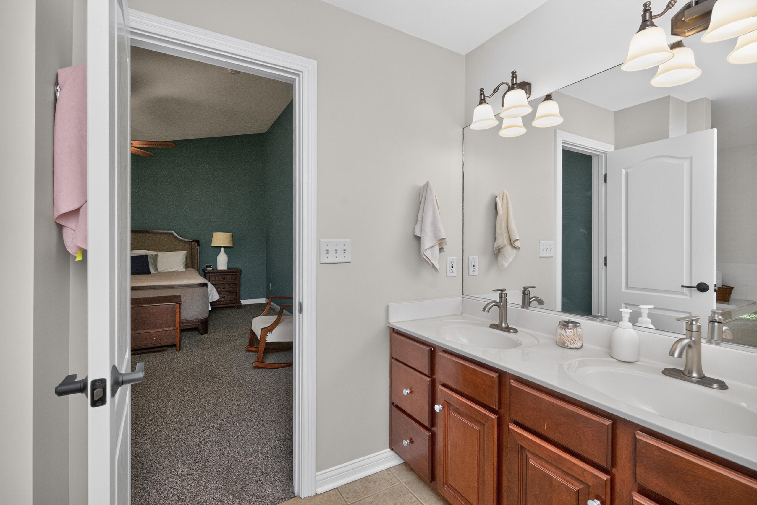 3720 Ridgeview Way Lexington, KY 40509 - Photo 26 of 38 Primary bathroom