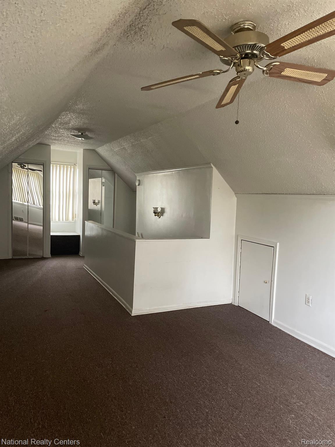9187 Rutherford Street Detroit, MI 48228 - Photo 13 of 16 Upstairs