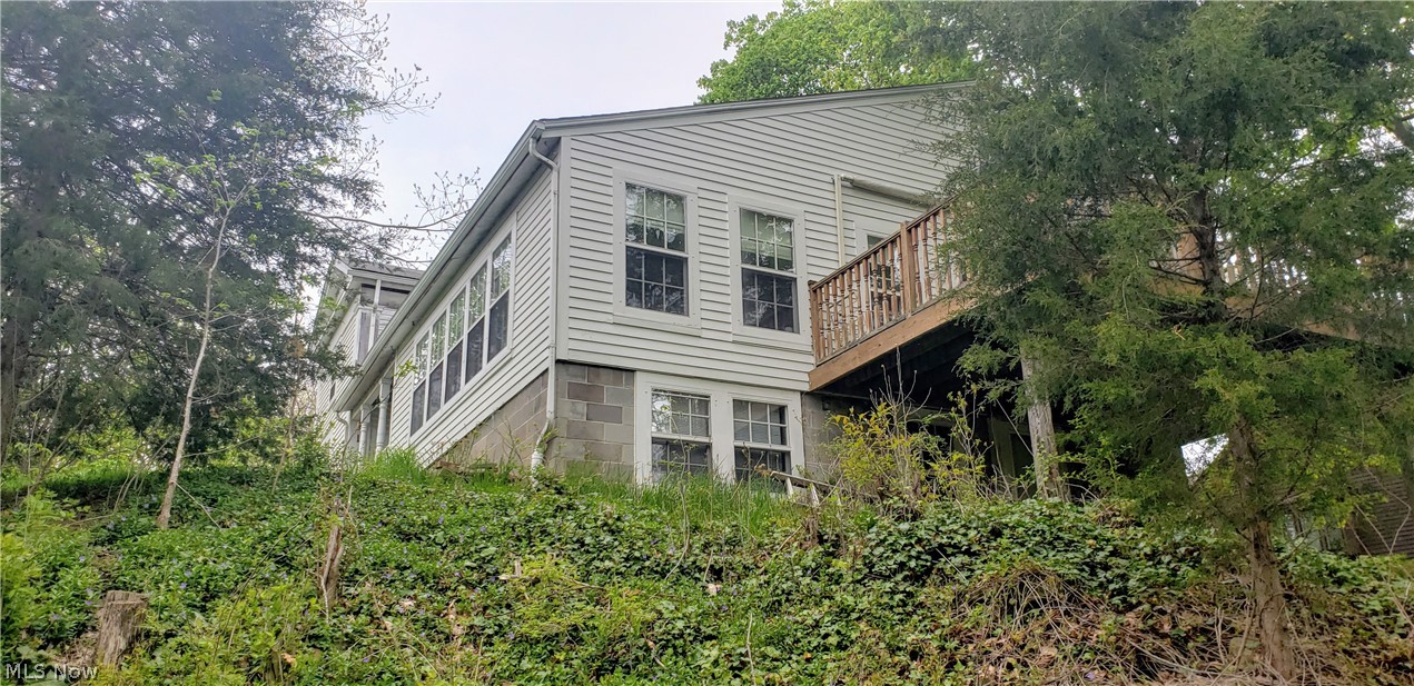7601 River Road Olmsted Falls, OH 44138 - Photo 3 of 30