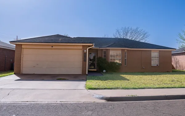 $196,800 | 1016 Ironton Avenue, Lubbock, TX 79416
