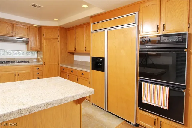 $2,800 | 2830 Via Stella Street, Henderson, NV 89074