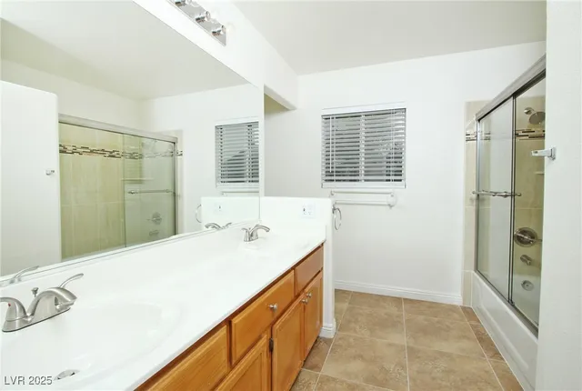 $2,800 | 2830 Via Stella Street, Henderson, NV 89074