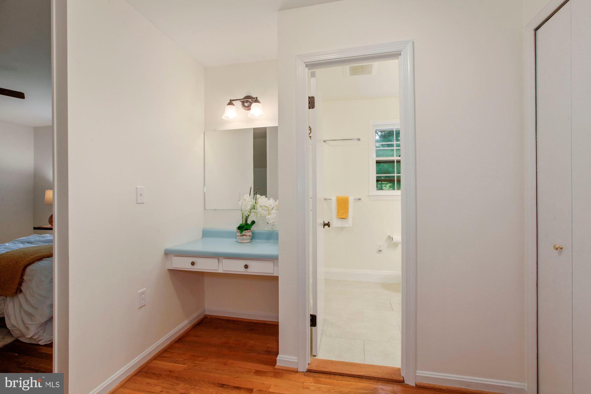 14313 Cantrell Road Silver Spring, MD 20905 - Photo 21 of 33 Gallery Image 21