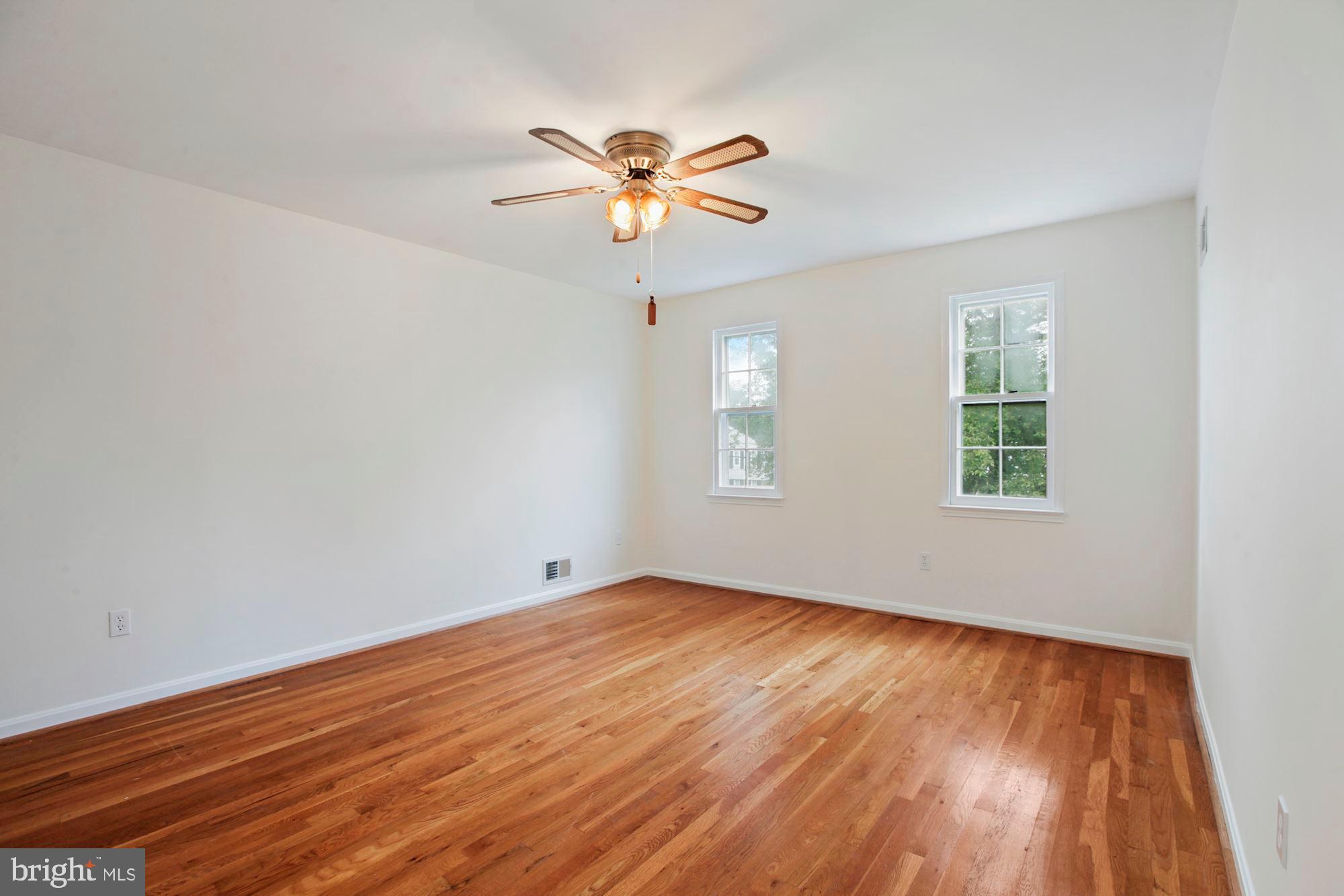 14313 Cantrell Road Silver Spring, MD 20905 - Photo 24 of 33 Gallery Image 24