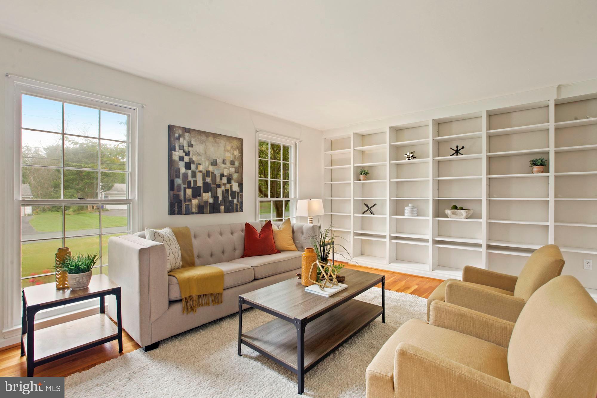14313 Cantrell Road Silver Spring, MD 20905 - Photo 4 of 33 Gallery Image 4