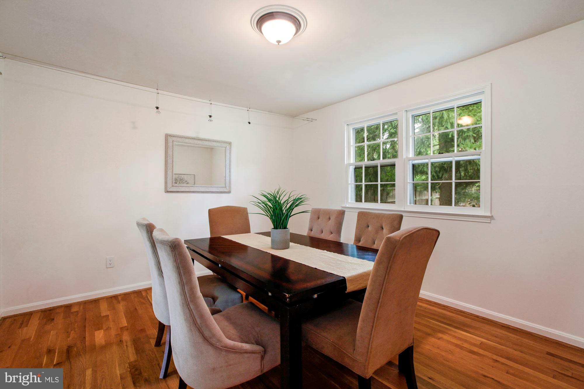 14313 Cantrell Road Silver Spring, MD 20905 - Photo 7 of 33 Gallery Image 7