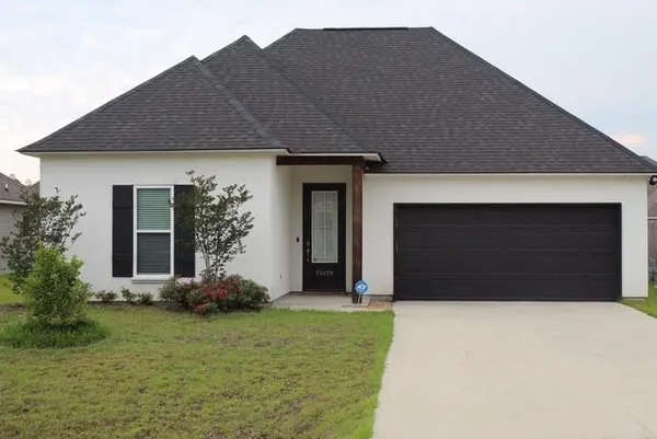 $2,000 | 75429 Victoria Drive, Covington, LA 70435