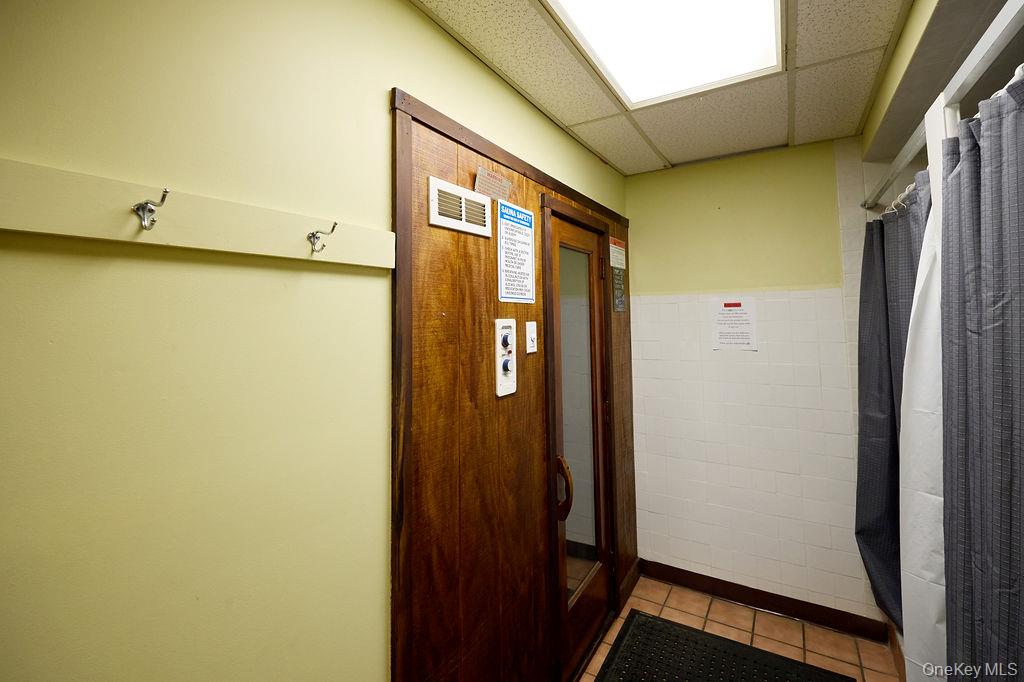 1 Huntington Circle Peekskill, NY 10566 - Photo 30 of 37 Sauna