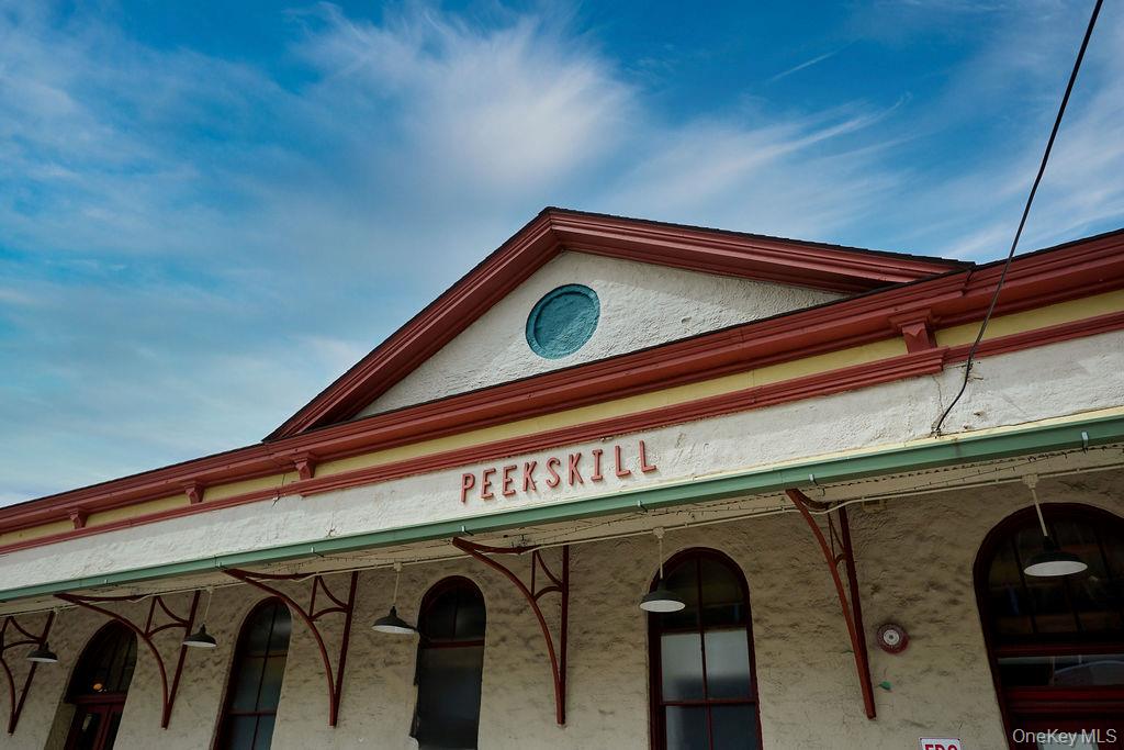 1 Huntington Circle Peekskill, NY 10566 - Photo 31 of 37 Peekskill Metro North Train Station