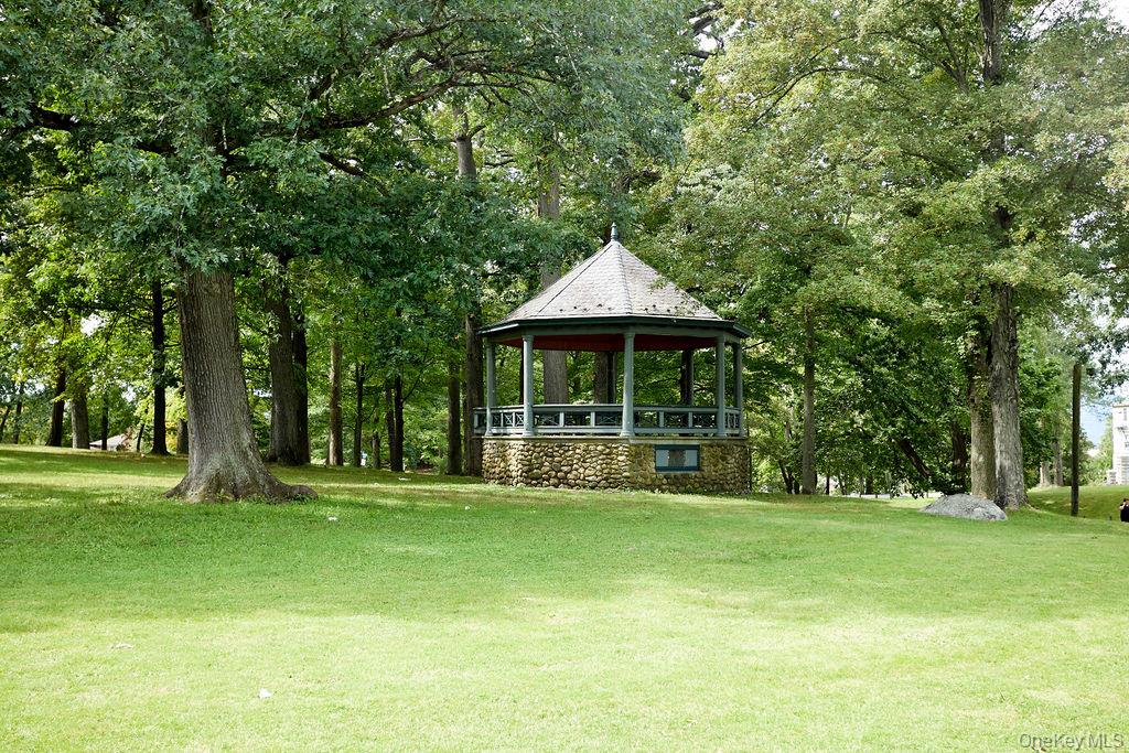 1 Huntington Circle Peekskill, NY 10566 - Photo 35 of 37 Depew Park