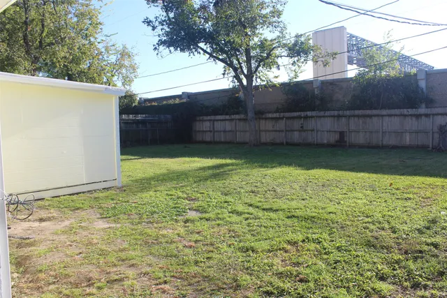 $1,800 | 3911 Bethel Boulevard, Houston, TX 77092