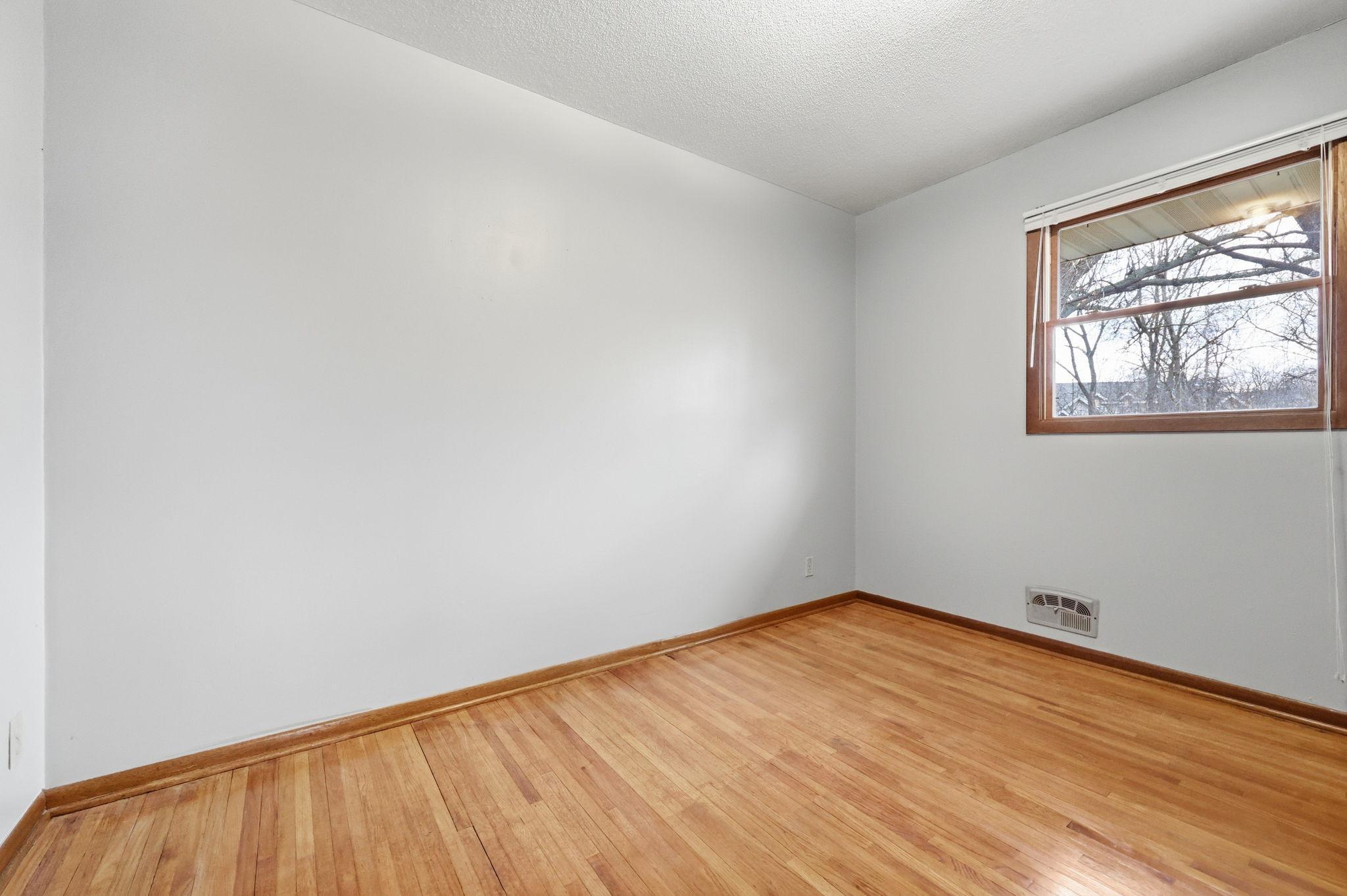 7767 Eastwood Road Mounds View, MN 55112 - Photo 12 of 32