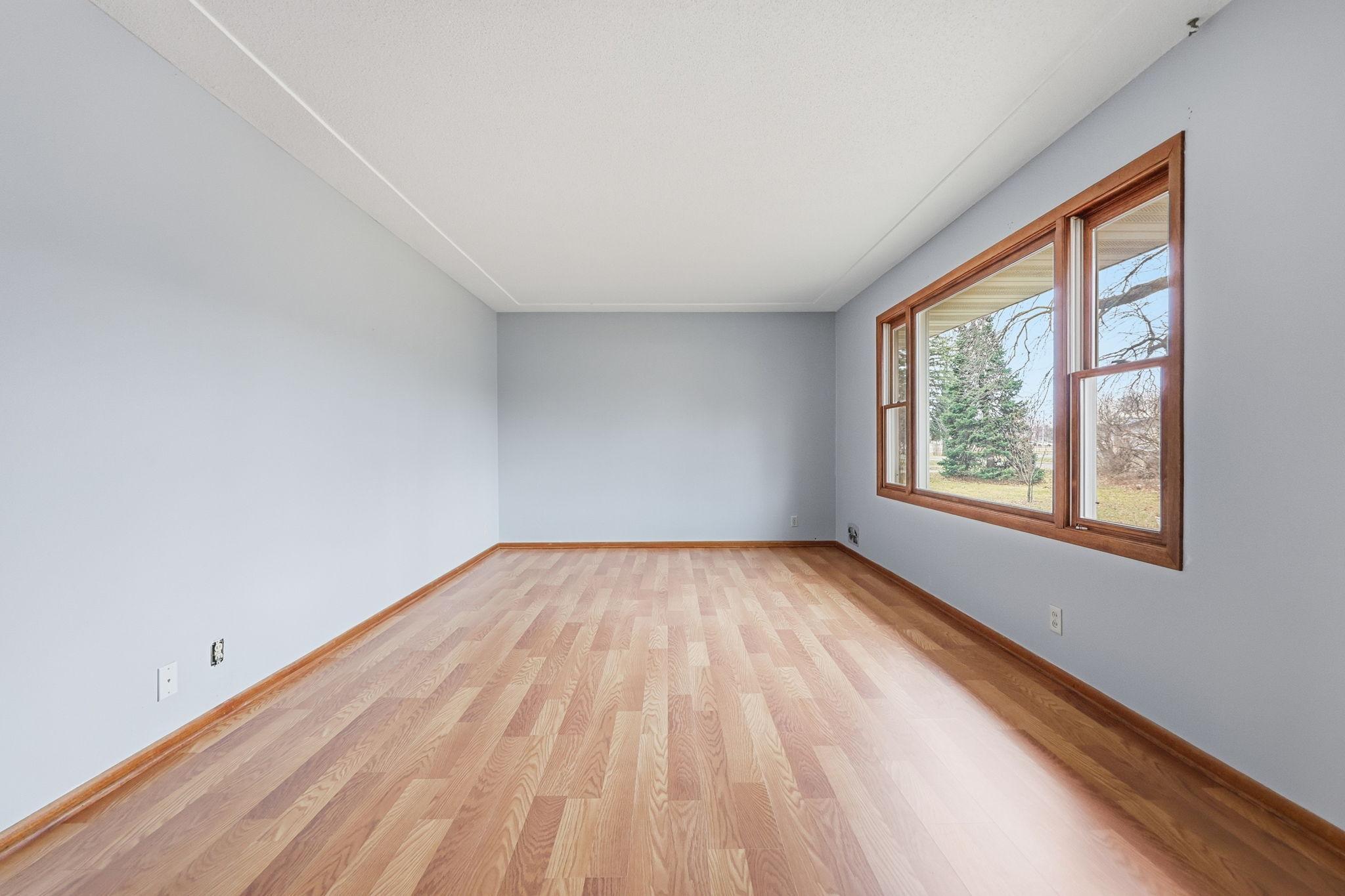 7767 Eastwood Road Mounds View, MN 55112 - Photo 7 of 32