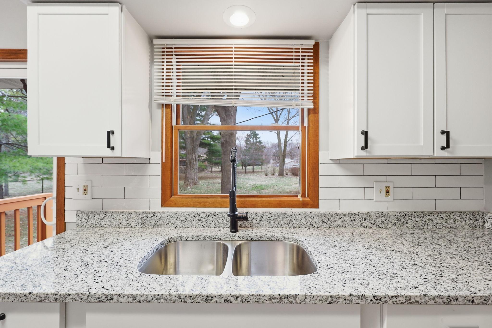 7767 Eastwood Road Mounds View, MN 55112 - Photo 10 of 32