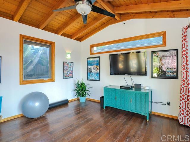 1116 Dean Drive Cardiff, CA 92007 - Photo 17 of 25