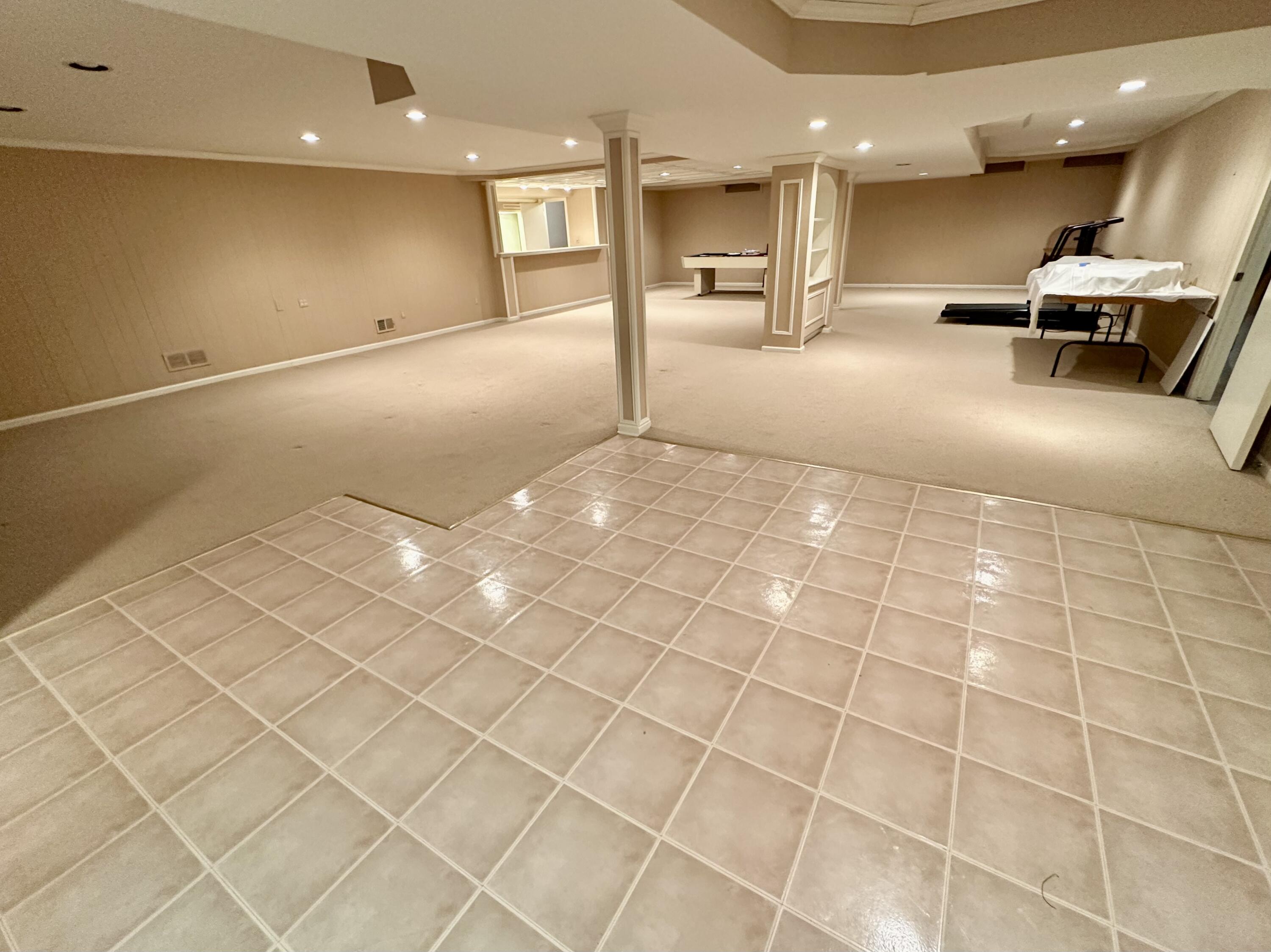 36744 Vargo Livonia, MI 48152 - Photo 25 of 37 IMG_7990