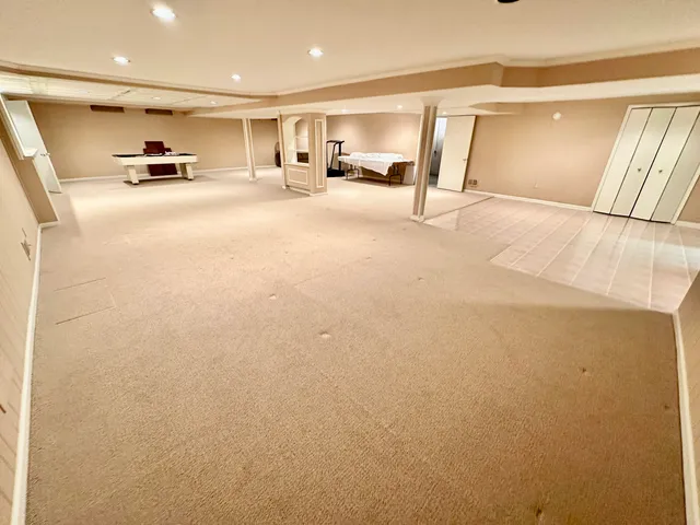 $509,900 | 36744 Vargo, Livonia, MI 48152