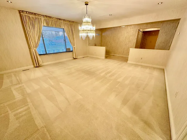 $509,900 | 36744 Vargo, Livonia, MI 48152