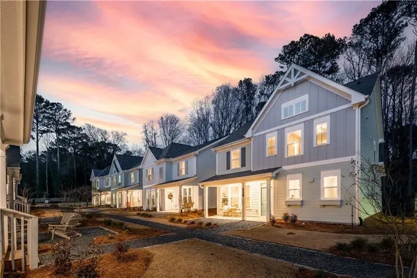 $485,620 | 911 East Green Lane, Clarkston, GA 30021