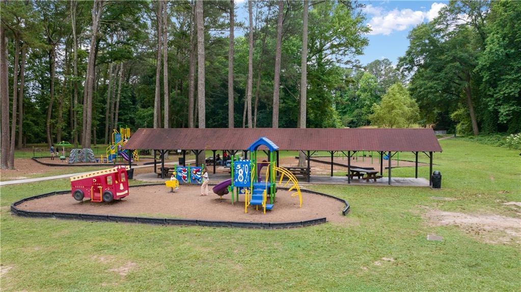 911 East Green Lane Clarkston, GA 30021 - Photo 36 of 43