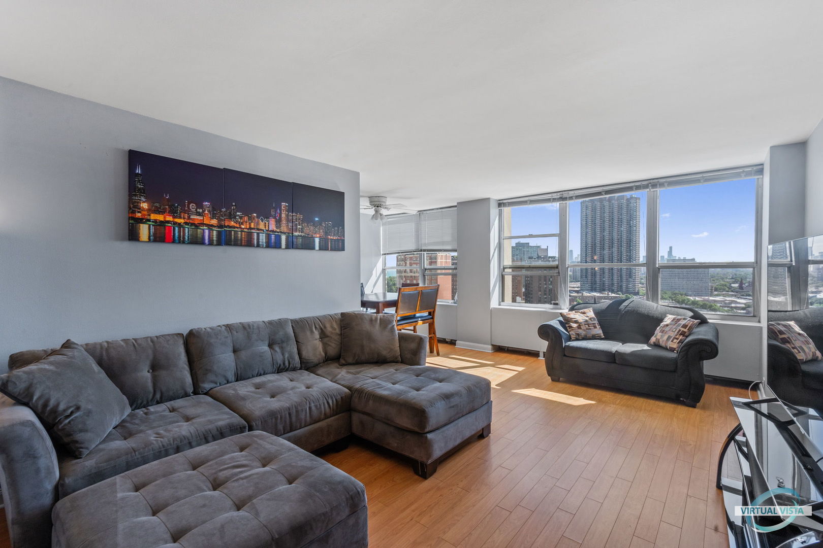 655 West Irving Park Road, Unit 1615 Chicago, IL 60613 - Photo 3 of 25 Gallery Image 3