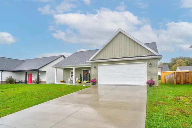 $299,500 | 15215 Shakespeare Drive, Evansville, IN 47725