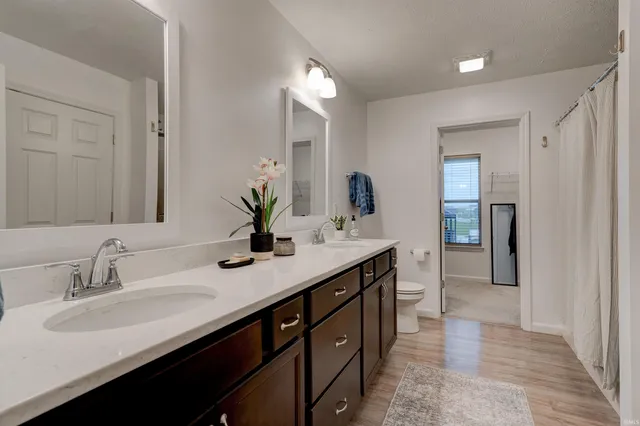 $299,500 | 15215 Shakespeare Drive, Evansville, IN 47725