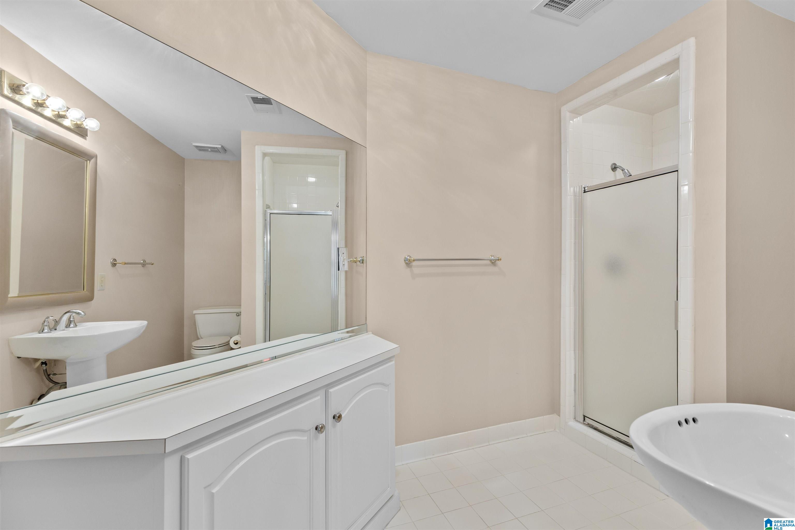 2001 Country Ridge Circle Vestavia Hills, AL 35243 - Photo 22 of 34 Gallery Image 22