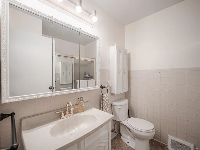 $184,900 | 1829 South Parker Drive, Evansville, IN 47714