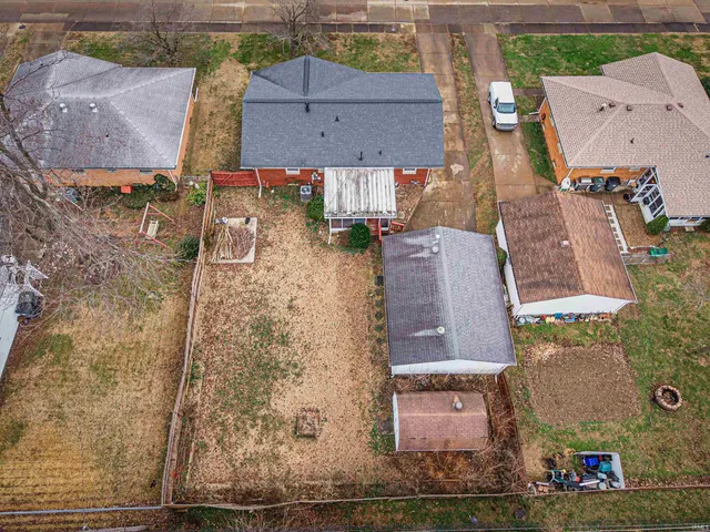 $184,900 | 1829 South Parker Drive, Evansville, IN 47714