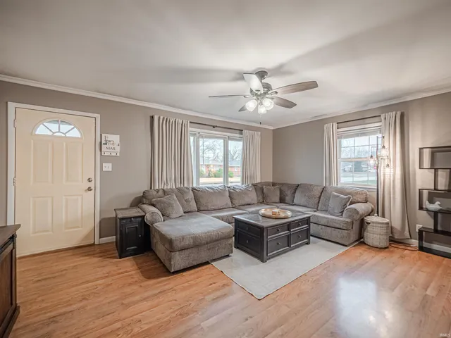 $184,900 | 1829 South Parker Drive, Evansville, IN 47714