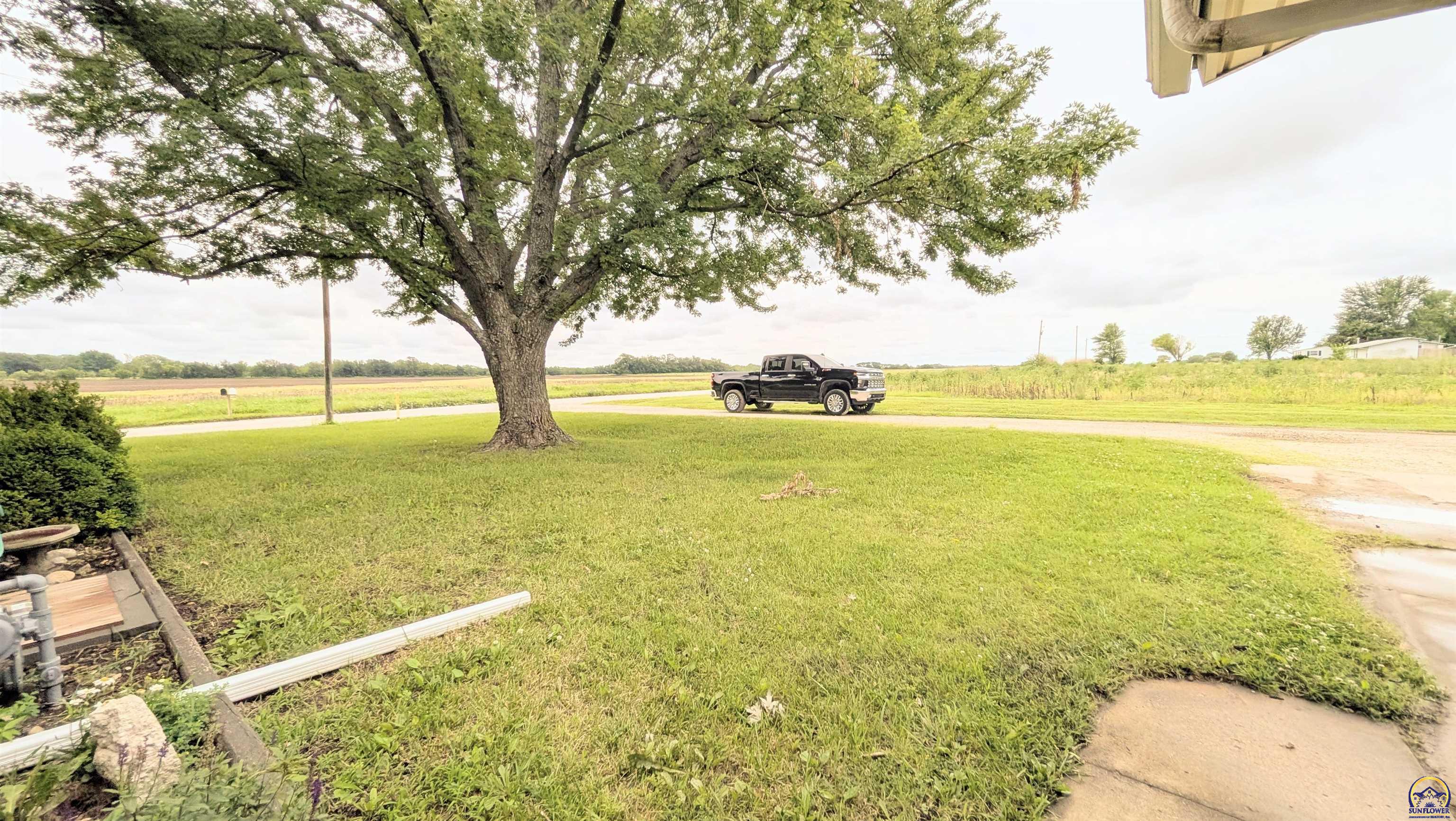 13765 South Morrill Road Carbondale, KS 66414 - Photo 46 of 46